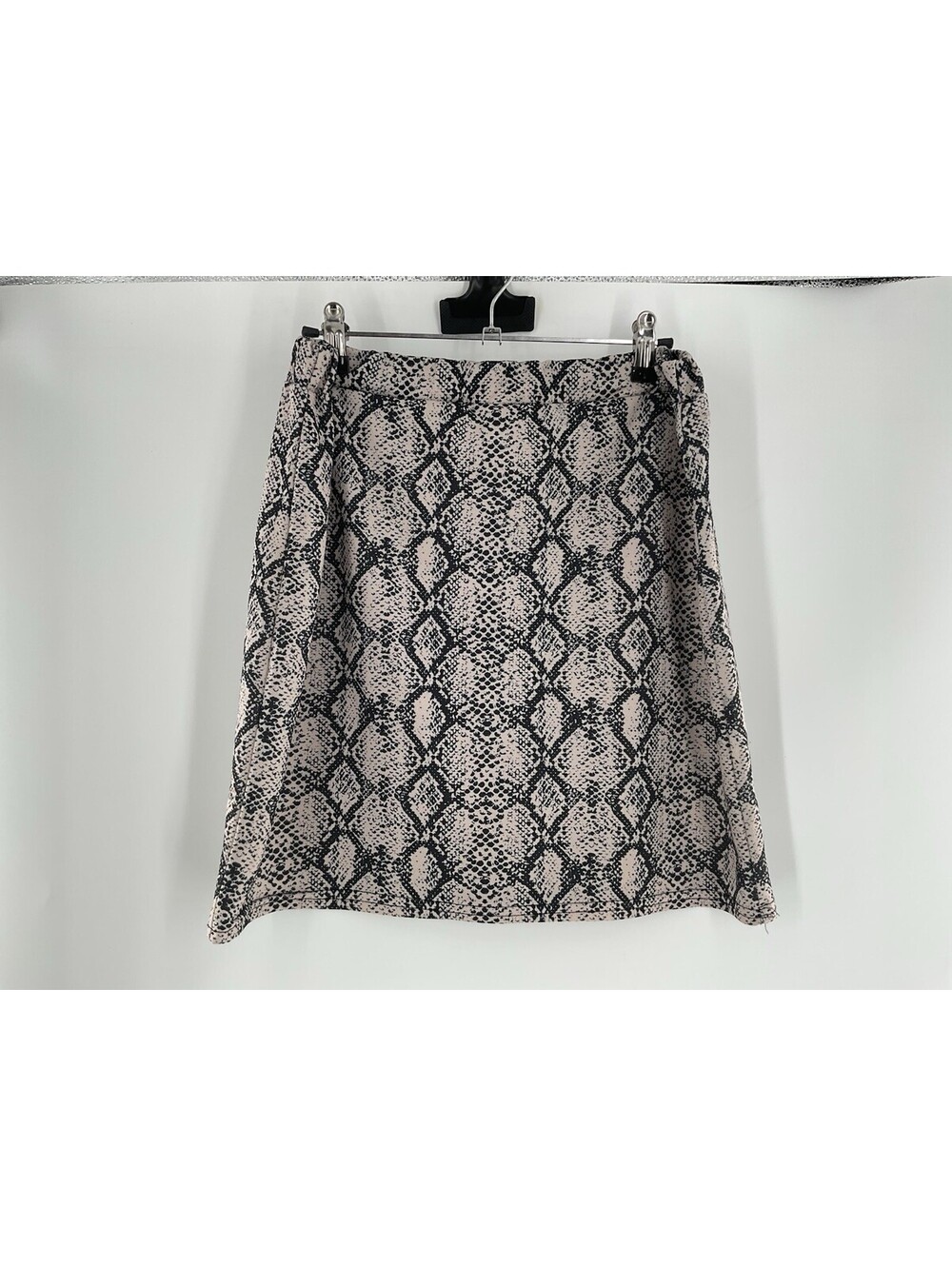 Boohoo Women’s Size 14 Elastic Waist Skirt Navy Blue Beige 127